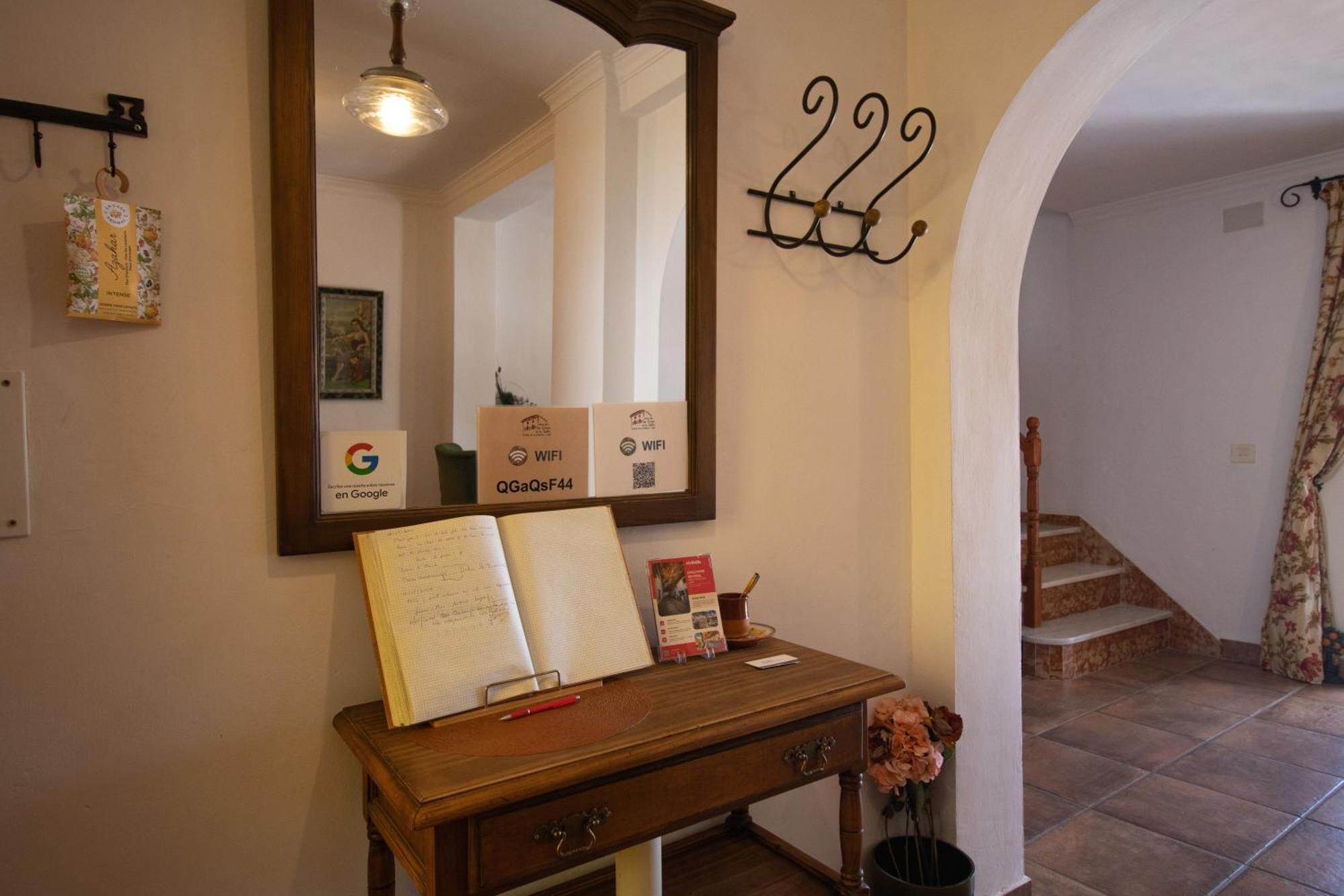 Villa La Casa De La Lela Setenil De Las Bodegas Zimmer foto